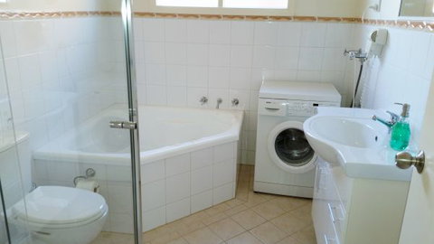 1 Meridian At Port Elliot - Accommodation Mooloolaba 8